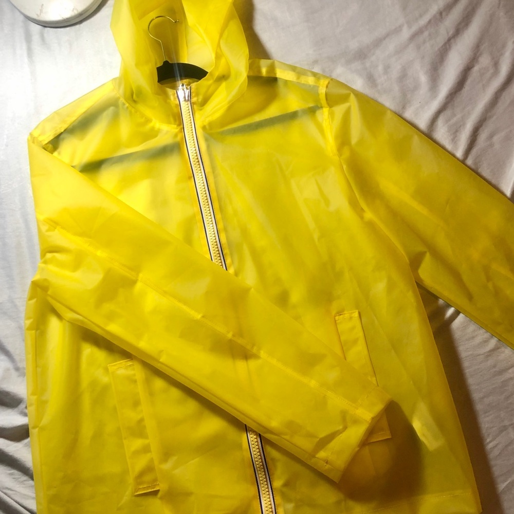 Rain coat